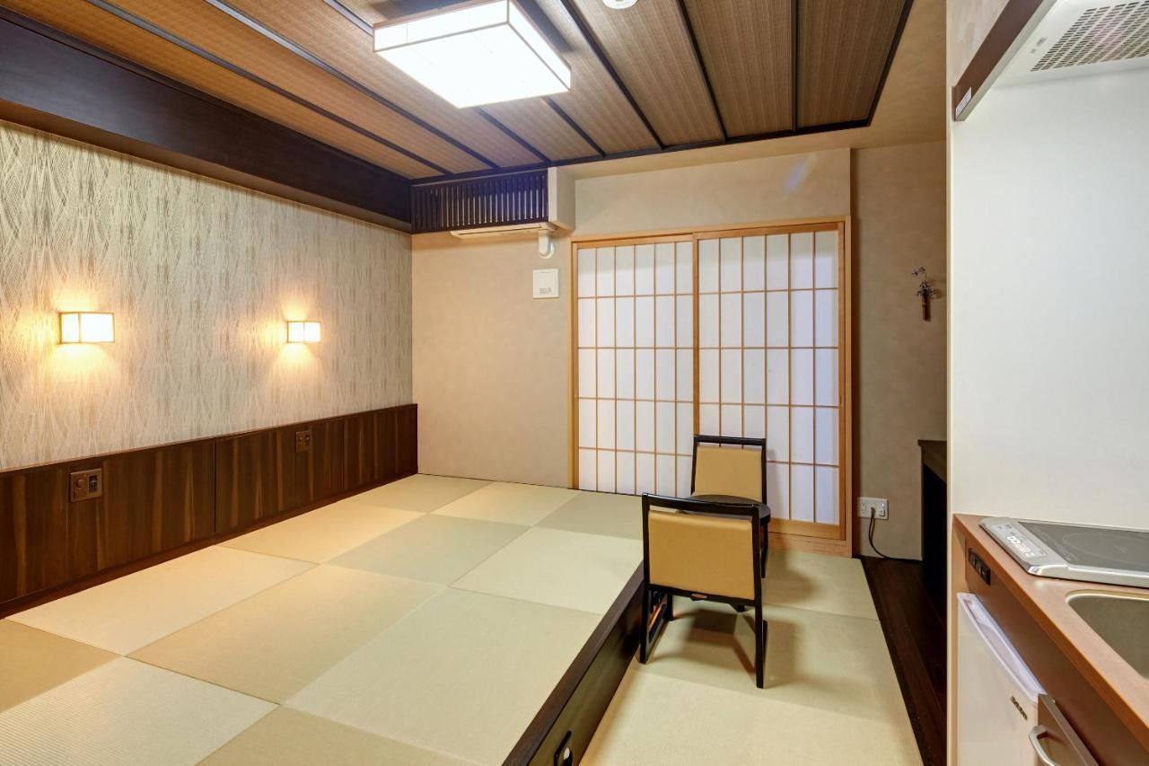 Hotel Amaterrace Nippombashi-Higashi Osaka Buitenkant foto