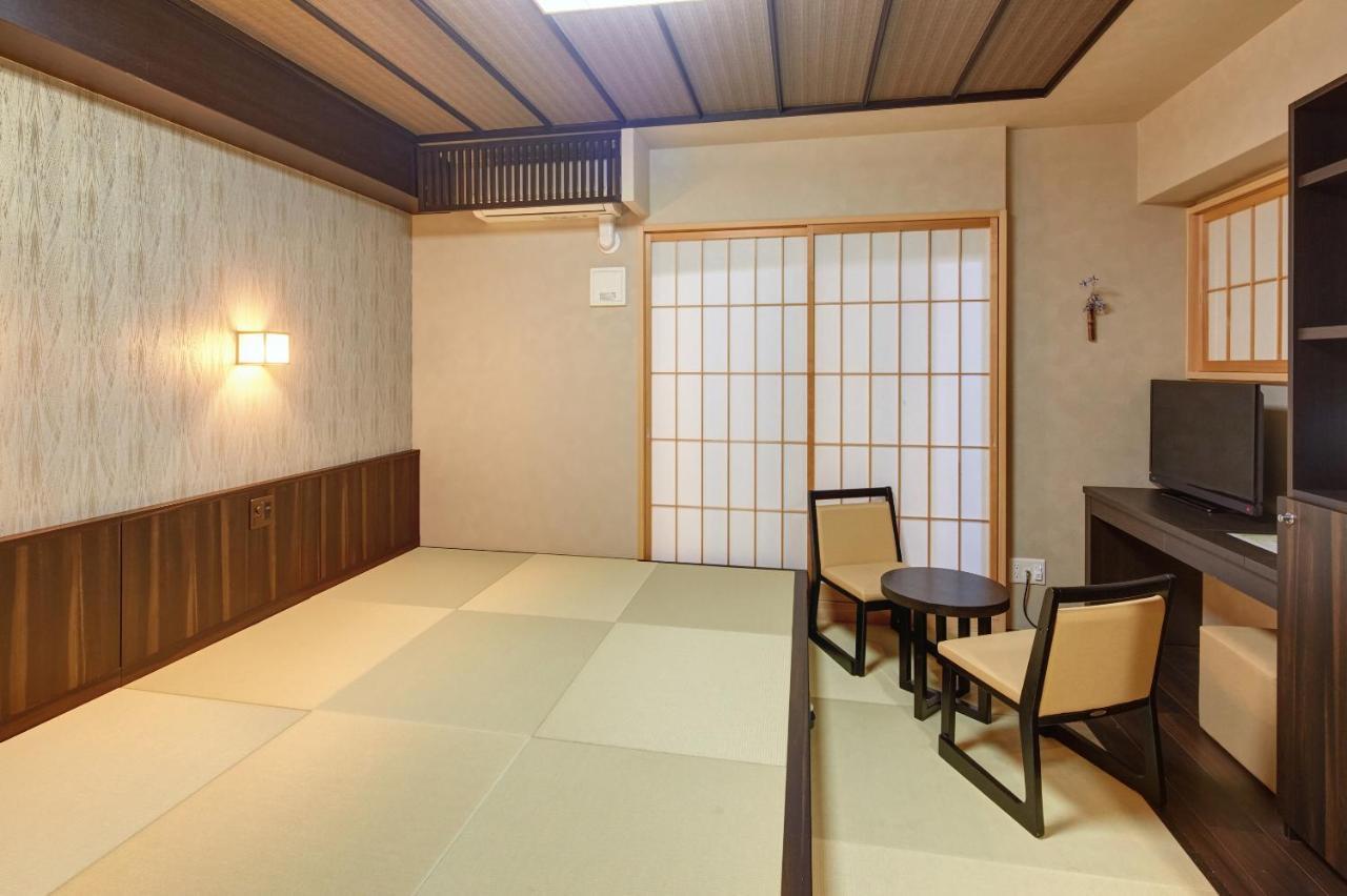 Hotel Amaterrace Nippombashi-Higashi Osaka Buitenkant foto
